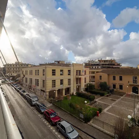 & Bright 2bd In Corfu Town Near Port Corfu (city)